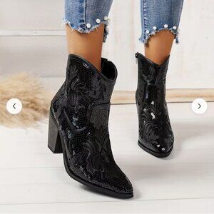 New cowboy western boots size 9